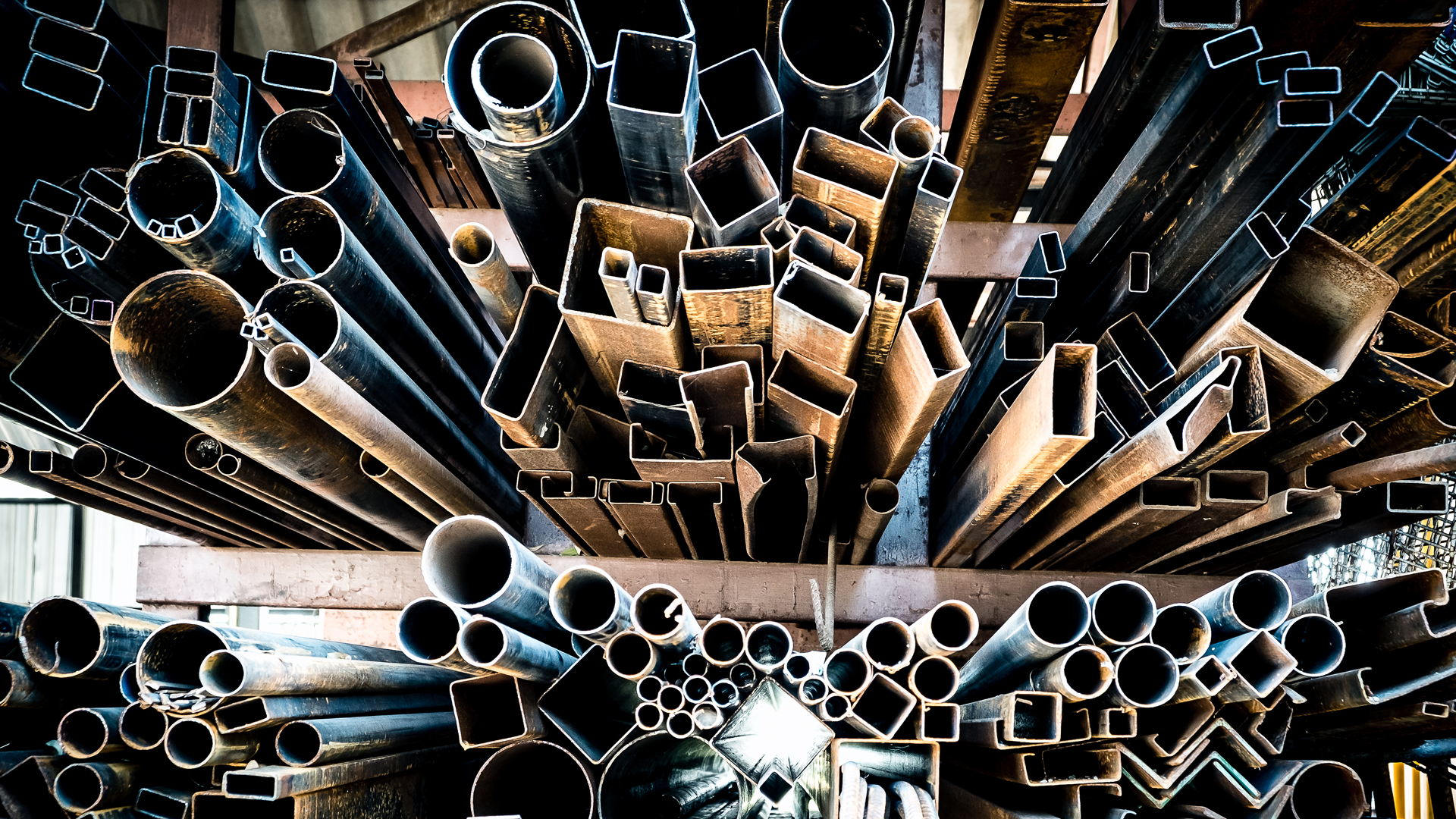 Tubos de Aço, Conexões, Válvulas e FLanges - Todas as medidas e especificações em aço carbono e inox